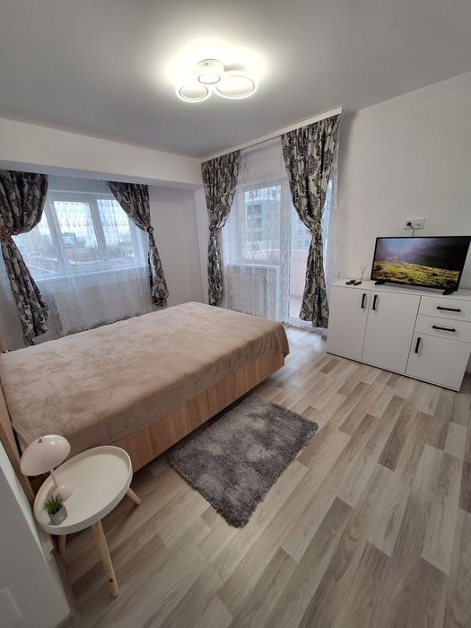De închiriat apartament cu 2 camere + loc parcare, sector 4