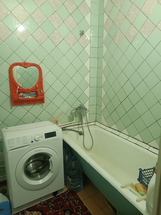 Yaxshnanot tumanida 5 xonali kv sotiladi