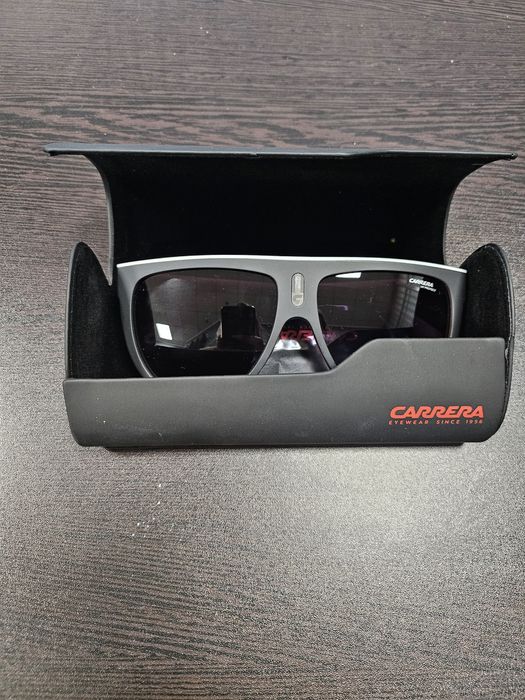 Слънчеви очила Carrera