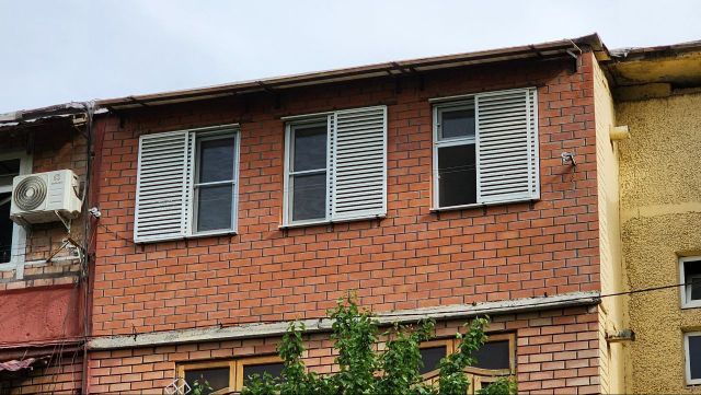 Ставни металлические раздвижные