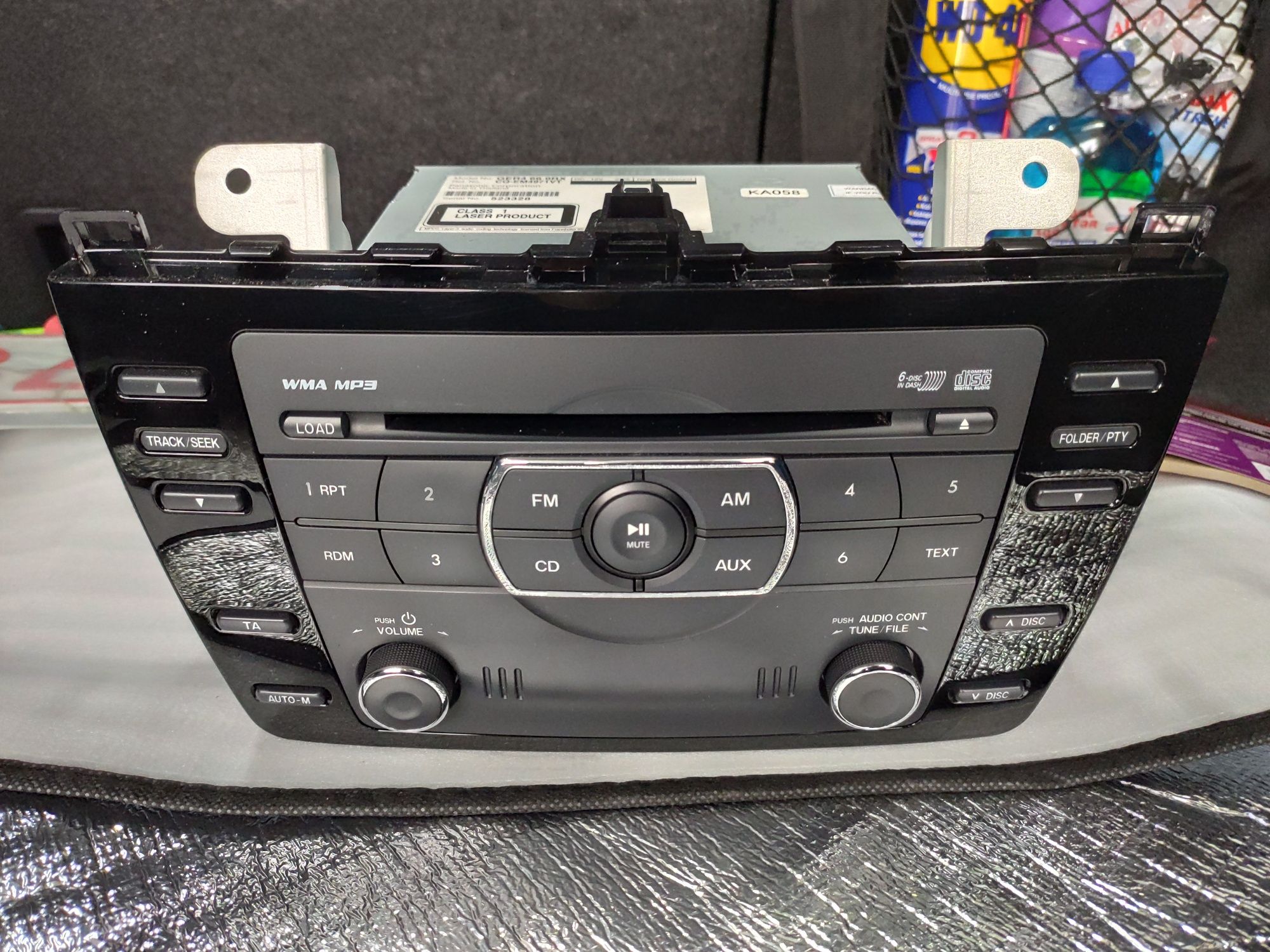 Unitate CD Player Mazda 6 cu magazie interna