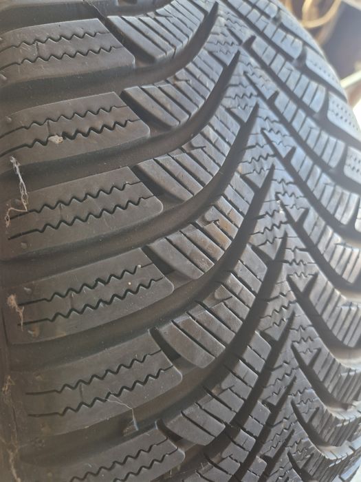 De vânzare anvelope Hankook 195 45 16