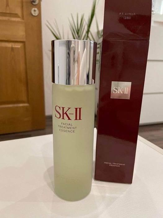 Sk-11 facial treatment essential pitera