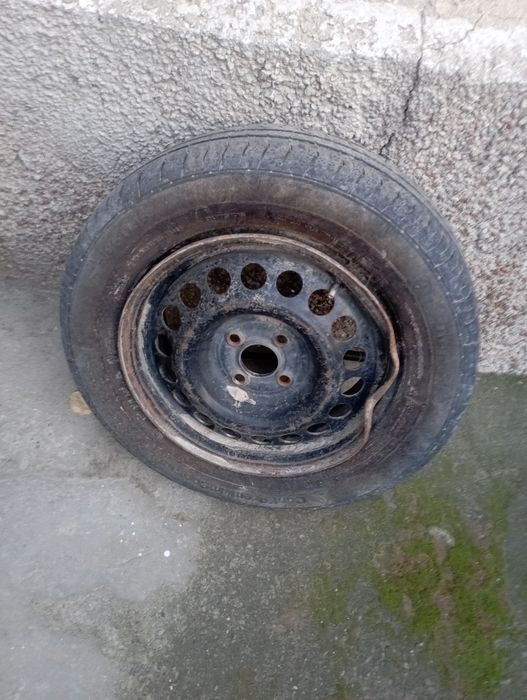 Avtomobil baloni R15 diska bitta oʻzi komplekt emas.