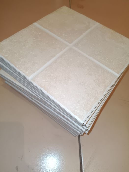 Кафель продам дёшево