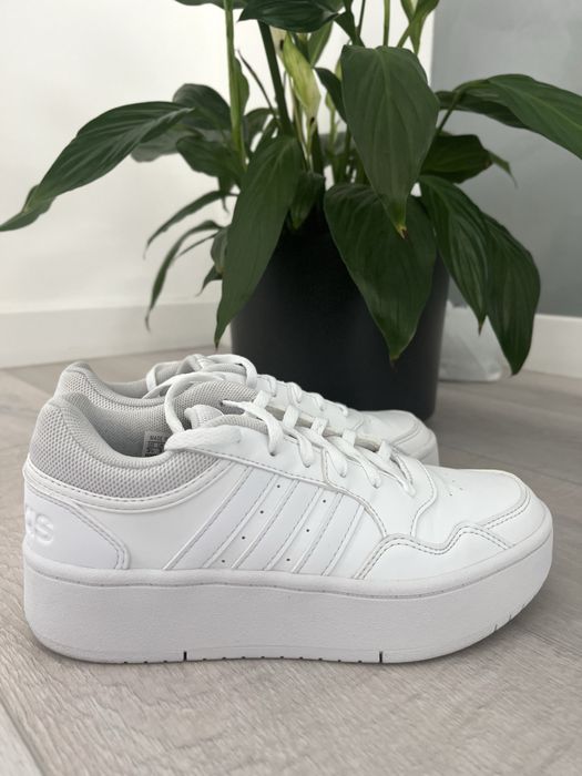 Pantofi Sport Adidas Hoops 3.0 Bold mărime 35.5