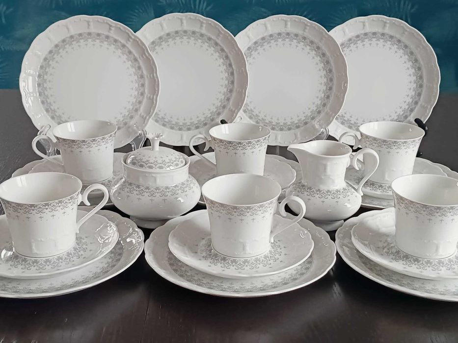 Немски сервиз,костен порцелан