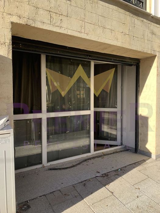 Дава се под наем Едностаен апартамент в Варна, Център - 25 кв.м за 204 € - Снимка #5