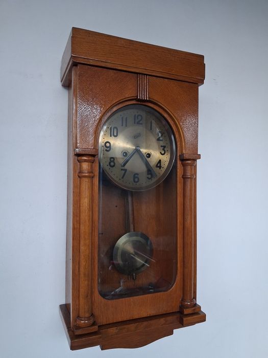 Часы настенные.1958 гв