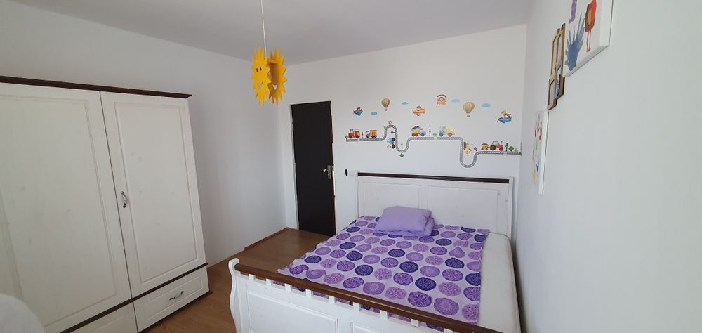 PF Vand apartament 3 camere, 60mp, parcare, 2 balcoane,  la 2 minute d