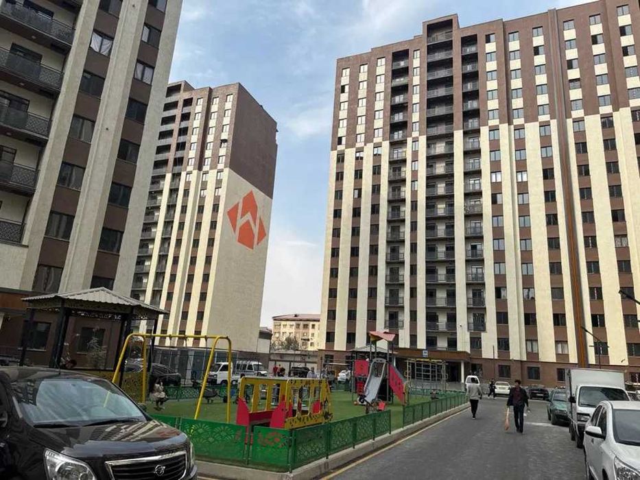 Продается квартира 2 ком. Рядом с рынком Урикзар,  Ипотека, Субсидия