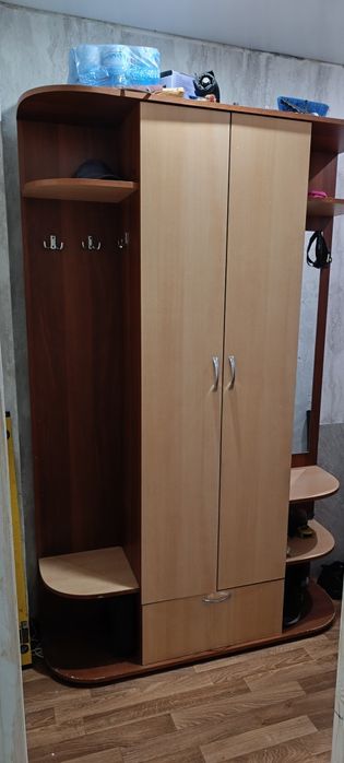 Продам прихожку б/у в хорошем состоянии. Самовывоз обязательно.