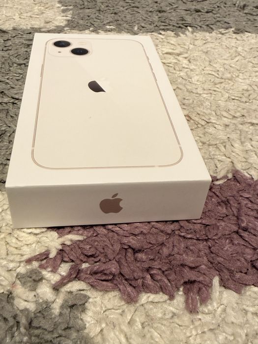 Telefon mobil Apple iPhone 13, 128GB, 5G, Starlight
