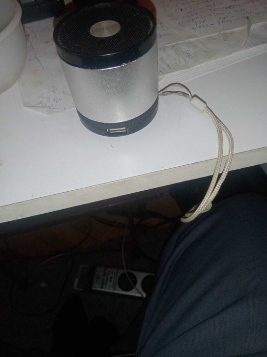 Boxă portabilă mini cu bluetooth,carcasa metalica,funcionala