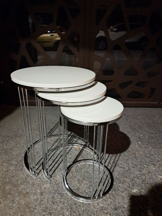 Холна маса тройка