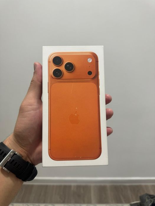 Продам iPhone 17 Pro Max 1TB Orange новый запечатенный!