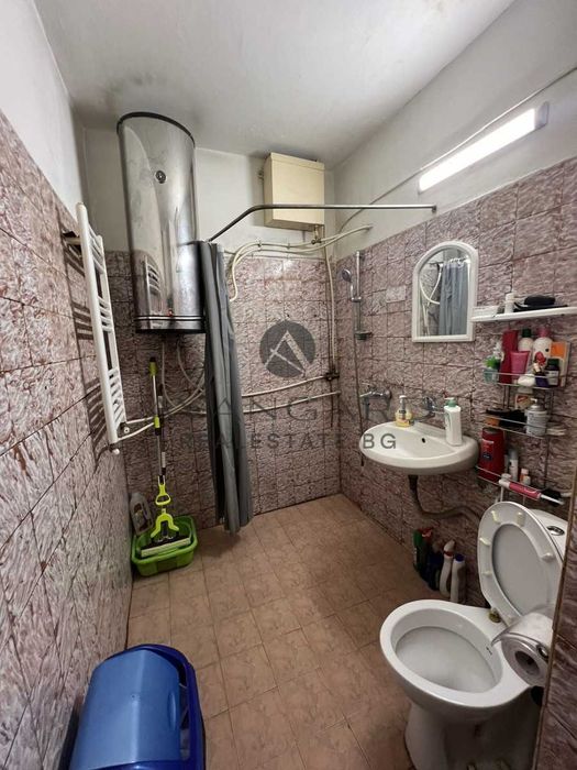 Продава се Тристаен апартамент в Пловдив, Изгрев - 70 кв.м за 1043 €/кв.м - Снимка #5