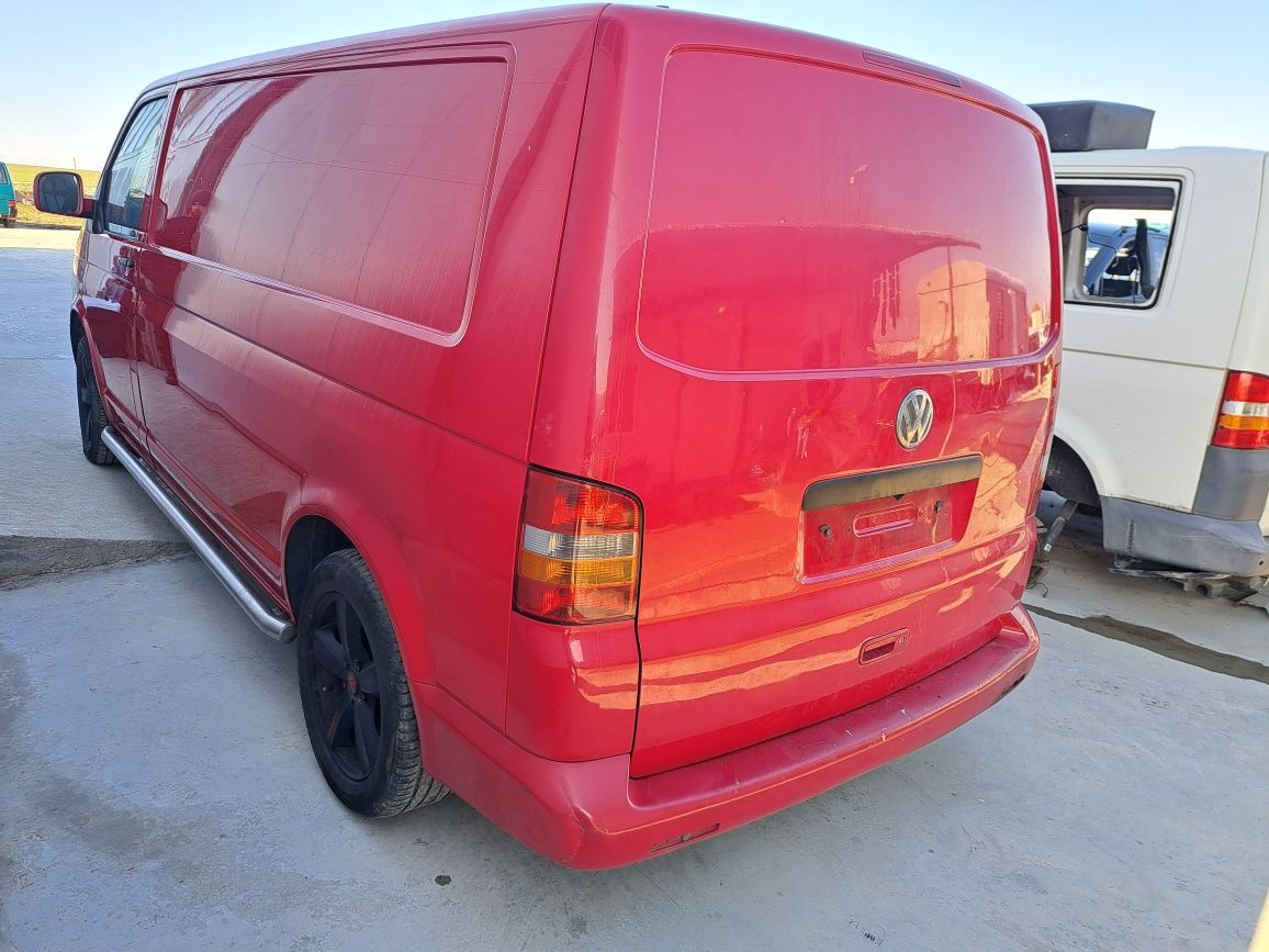 Фолксваген Транспортер VW Transporter T5 2.5 ТДИ  131 k.s. НА ЧАСТИ