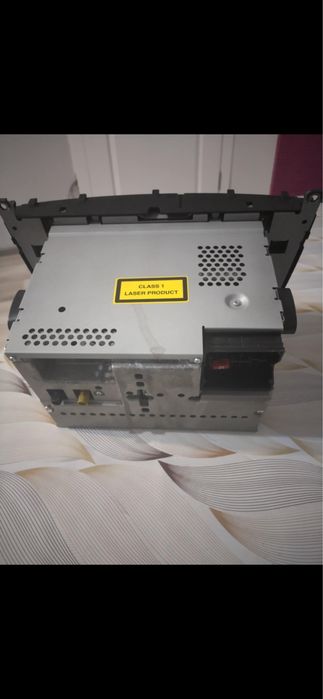 Касетофон за кола мерцедес 2006 модел