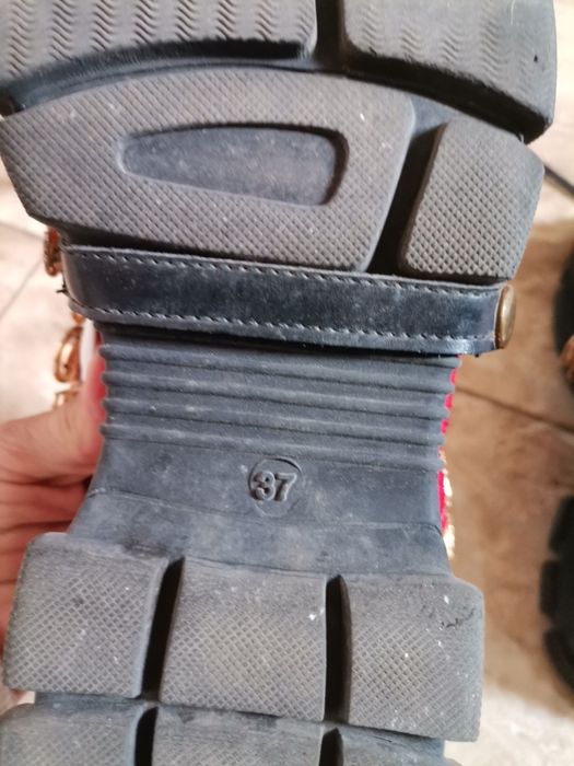 Маратонки на GUCCI