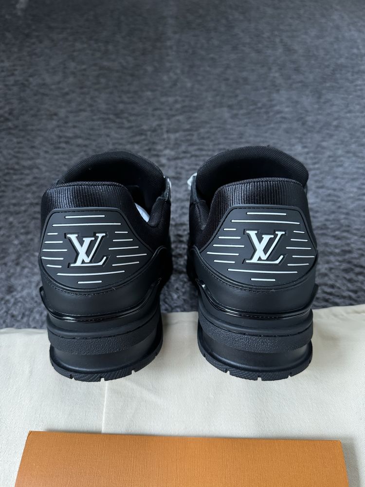 Louis Vuitton Trainers Black