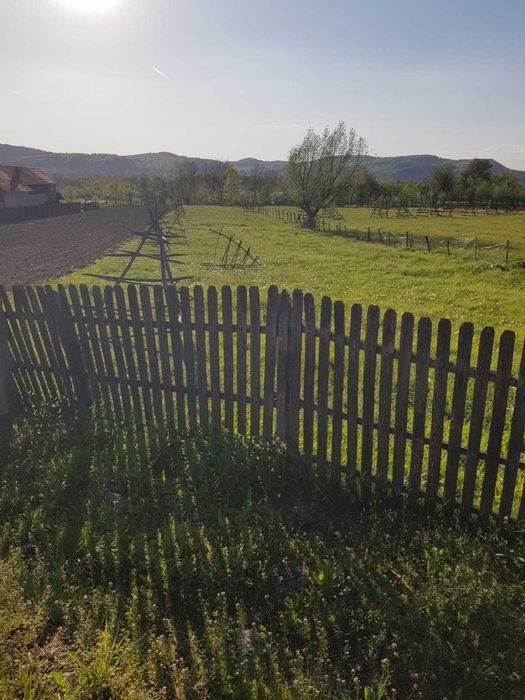 Vand teren intravilan Aninoasa (Arges ) 2500 mp