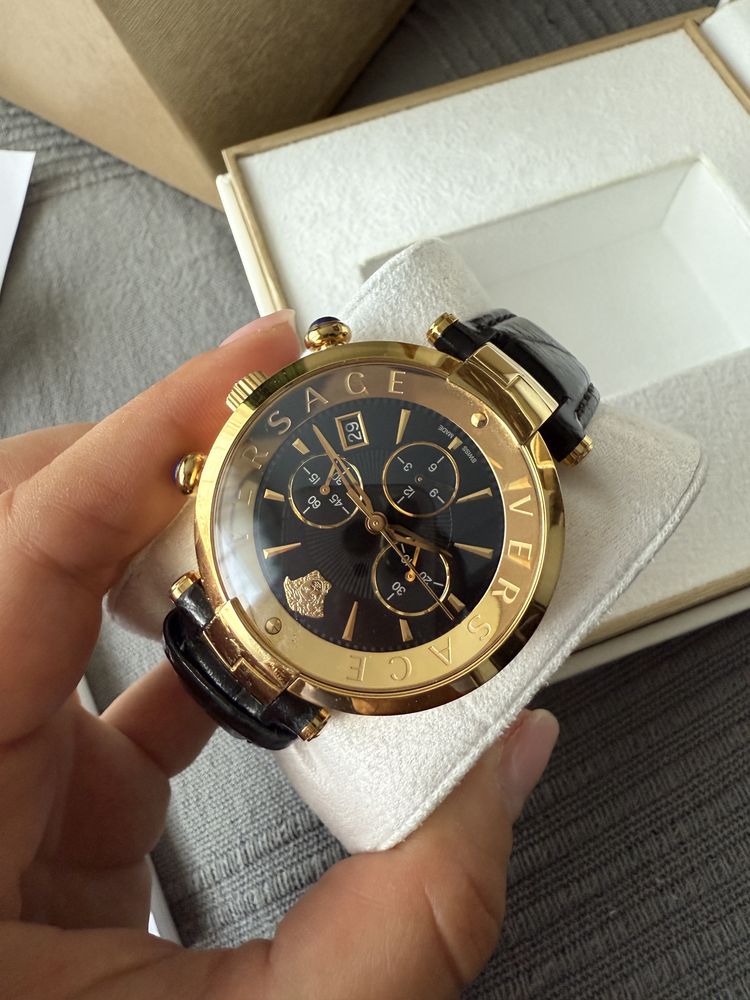 Оригинален! Versace часовник