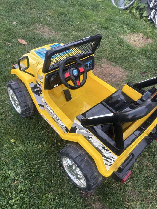 Vand masina electrica si tricicleta