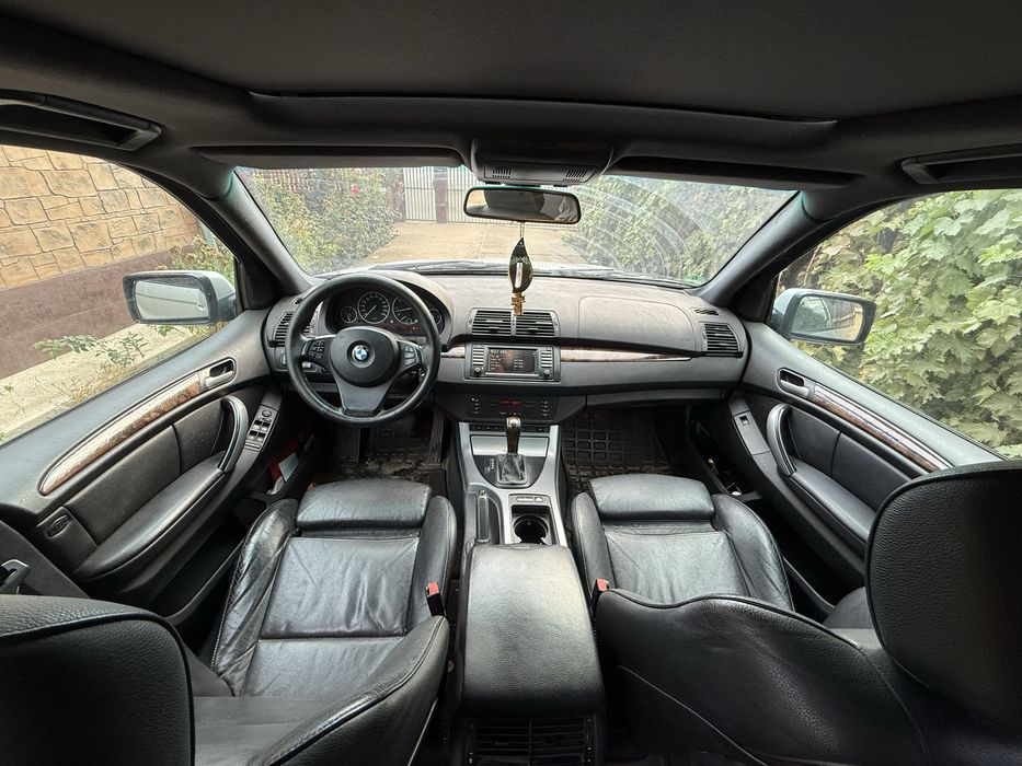 Vand BMW X5- E53 - Full - Panoramic.