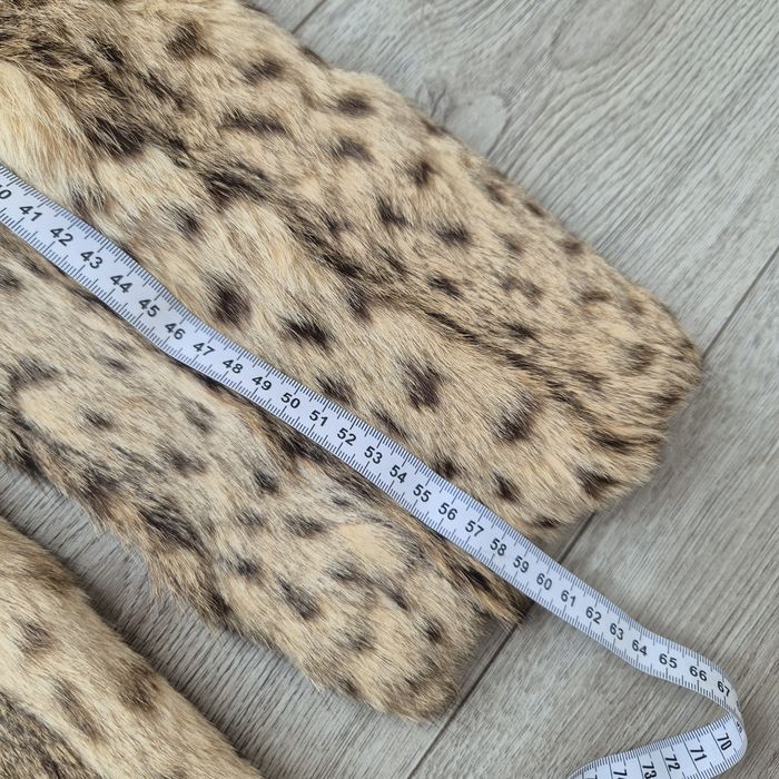 Blana de ocelot scurta