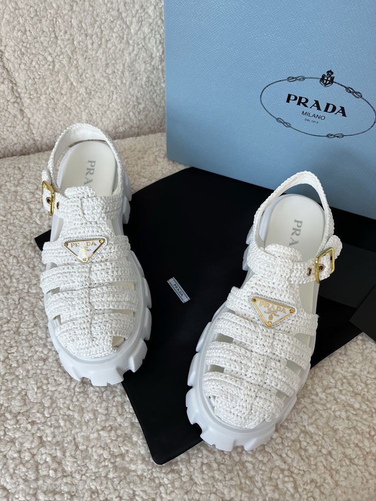 PDA дамски сандали New Season