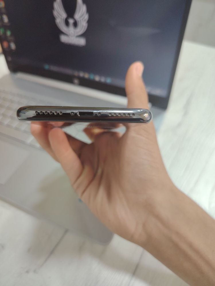 Ideal Iphone x 256/82