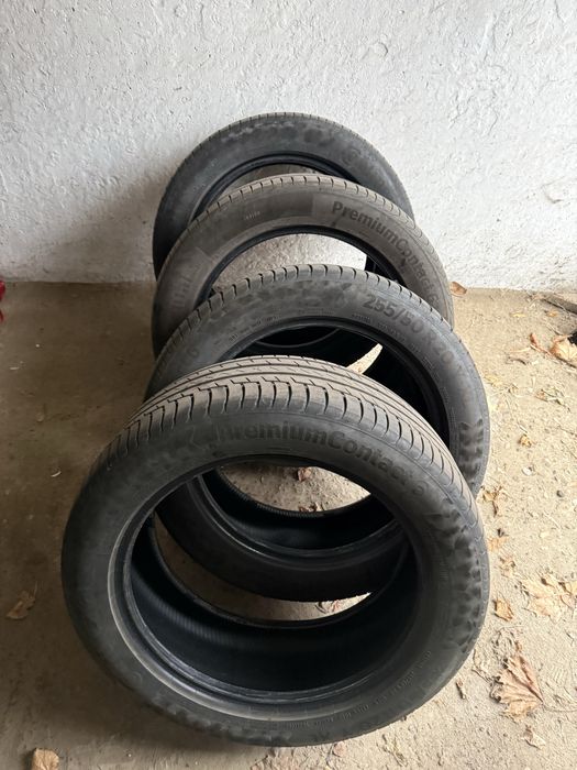 Continental vara 255 50 20