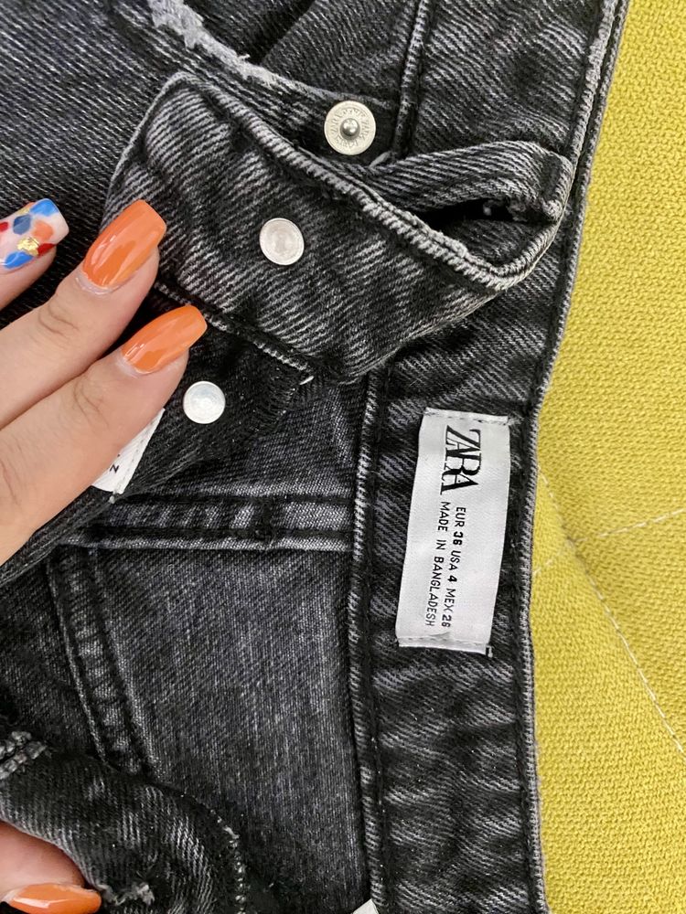 Pantaloni scurți Zara noi fără etichetă