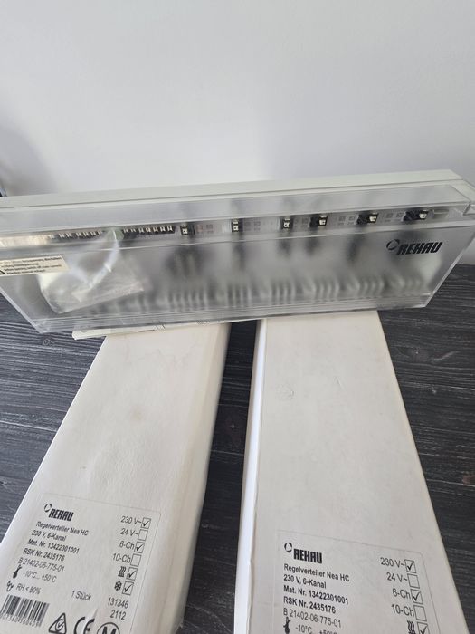 Regleta de cleme REHAU nea h 230 V, 6 canale
