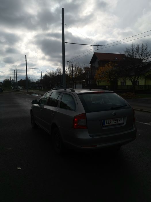 Vând skoda Octavia 2 facelift 4x4 1.6tdi euro 5