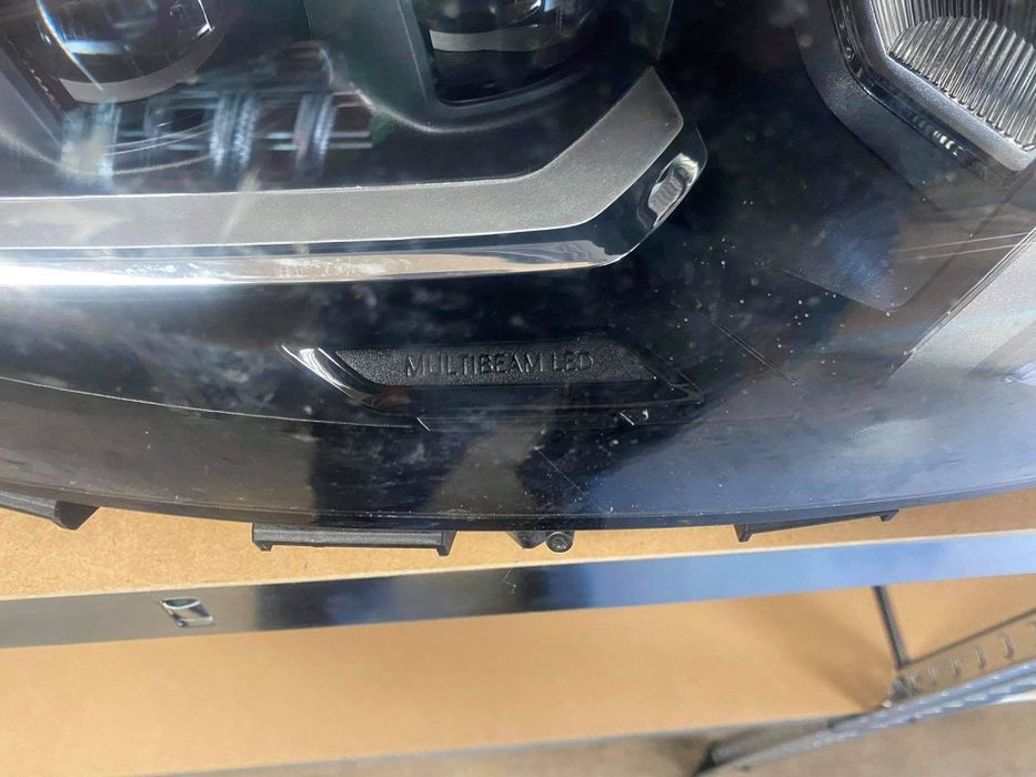 Десен фар Мерцедес А класа Multibeam w177 far farove mercedes