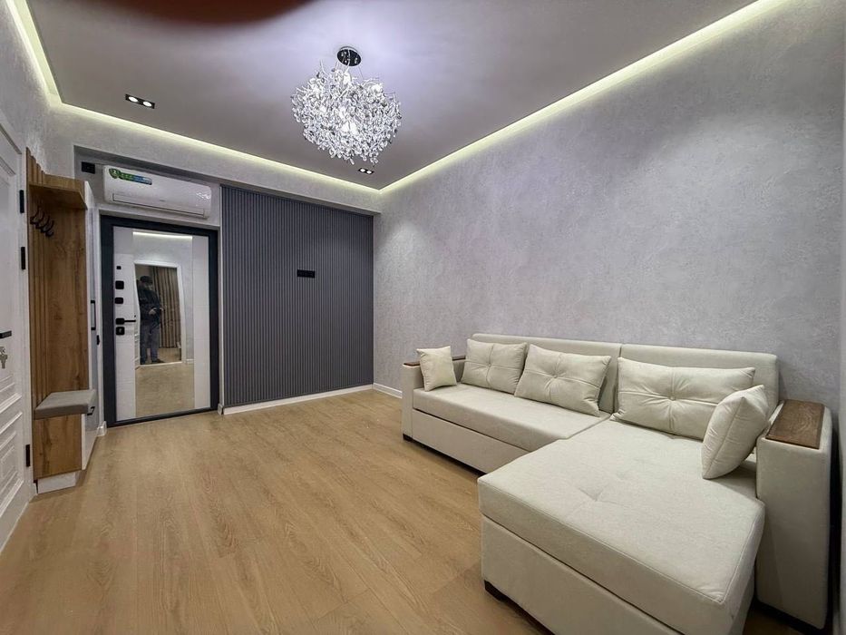 Махтумкули ЖК-Пойтахт Резиденс
2/7/9 Евро ремонт+ Мебель и техника