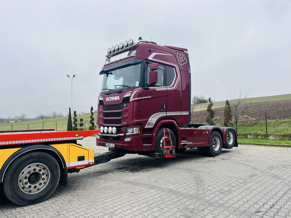 Tractari camioane, autocare, cap tractor, utilaje, asistenta rutiera