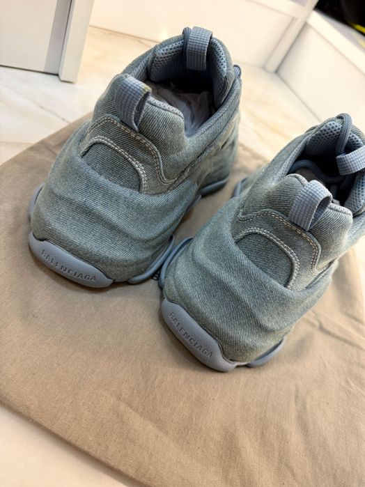 Дамски маратонки BALENCIAGA