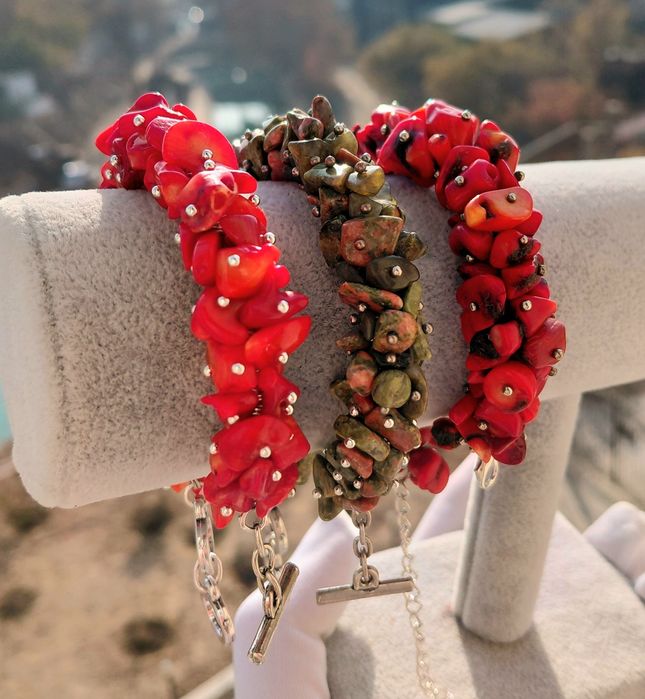 Браслеты из натуральных камней.