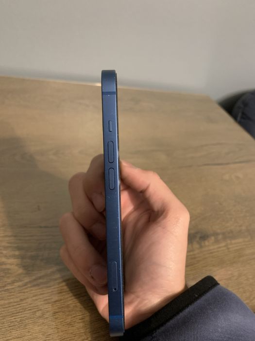 iPhone 13 Albastru, 128GB – Stare foarte bună, 82% baterie