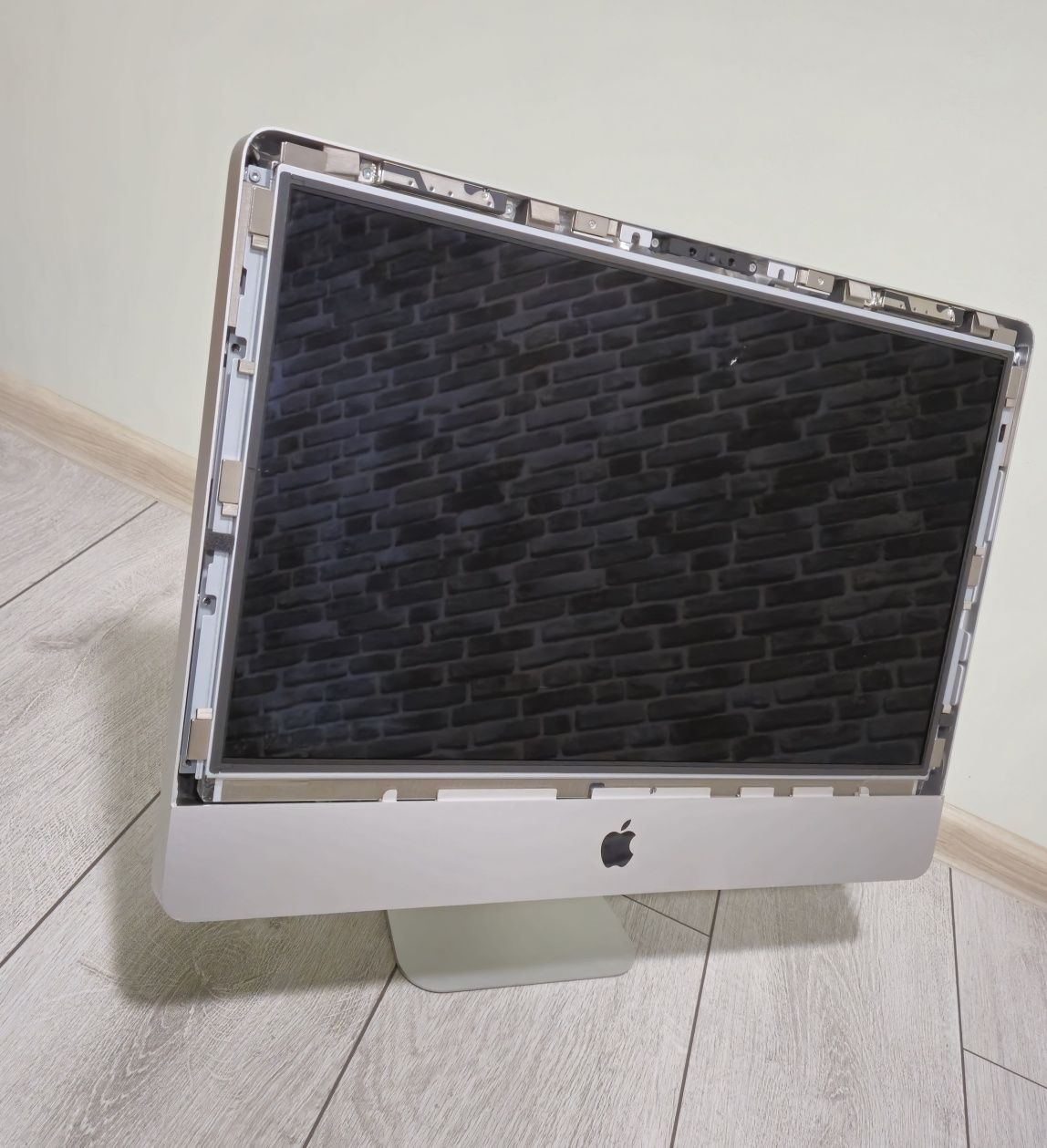 Apple iMac за части