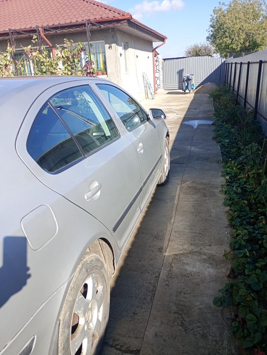 Skoda Octavia 2 la 2000Neg