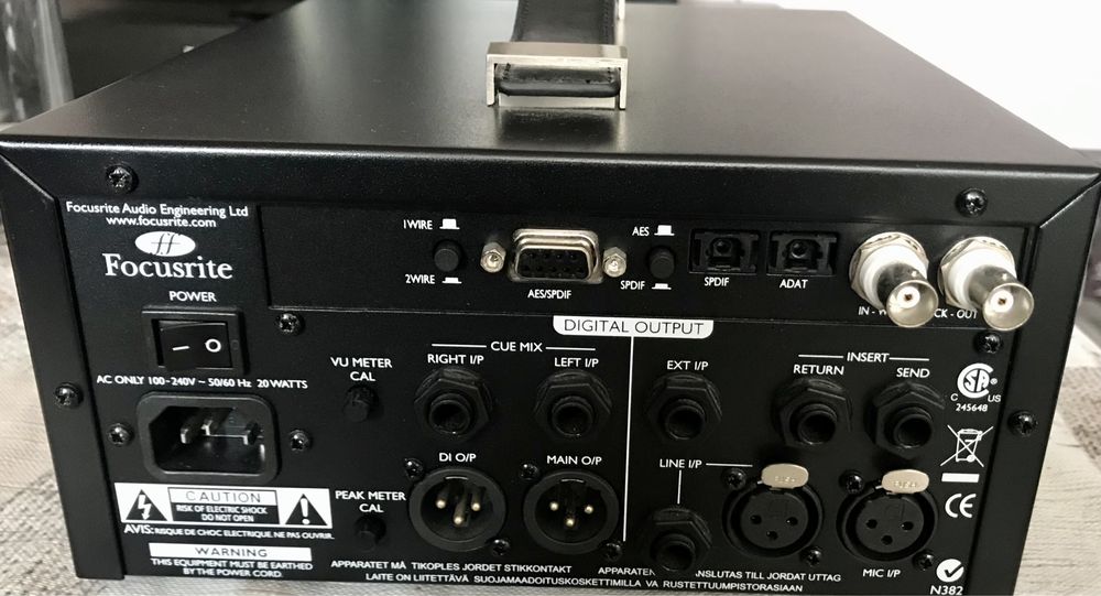 Focusrite Isa One pre. Преамп Фокусрайт