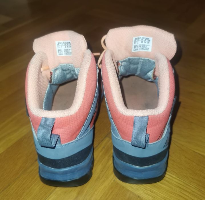 Детски зимни adidas AX2 MID CP K