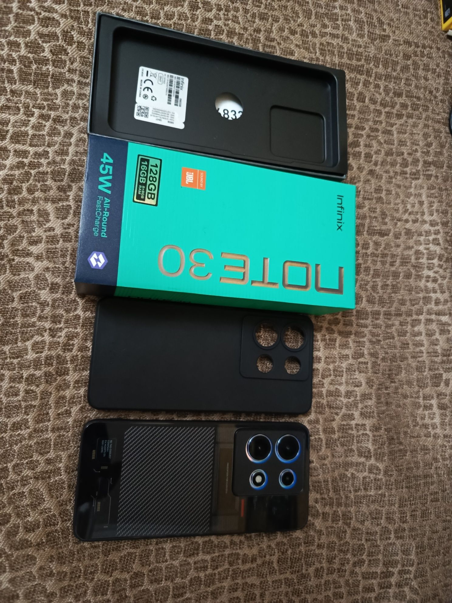 Infinix note 30 8GB/128 GB