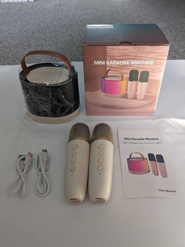 Детска караоке машина 4 в 1 нощна лампа Bluetooth 2 микрофона за деца