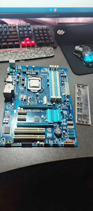 Комплект: Gigabyte Z77 PD3 DDR3+XEON E3 1240V2/4/8/3,40 (Core I7 3770)