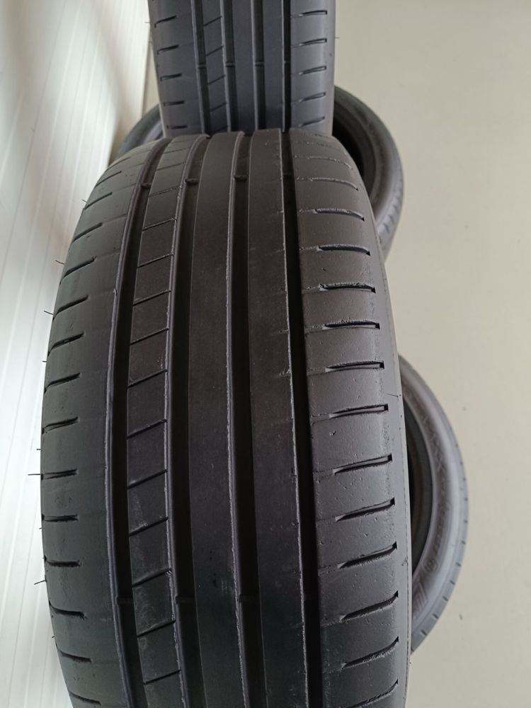 4бр летни гуми 225/45/19/Dunlop sport maxxRT2/DSST/RSC/Runflat/dot1419